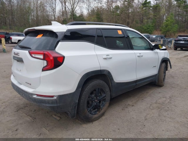 GMC Terrain Awd At4