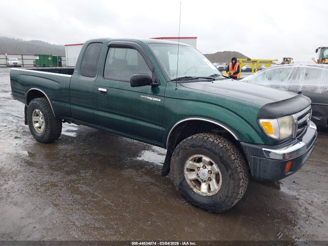 Salvage Toyota Tacoma Image