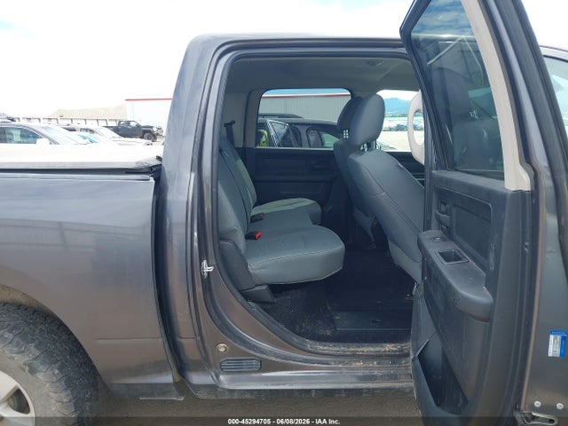 Ram 1500 Tradesman  4x4 5'7 Box