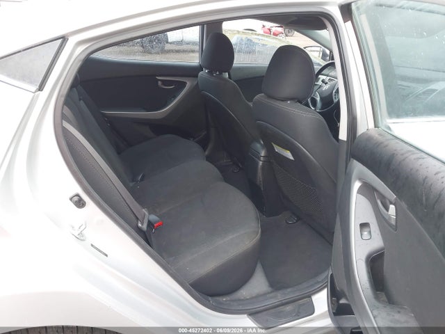Hyundai ELANTRA Se