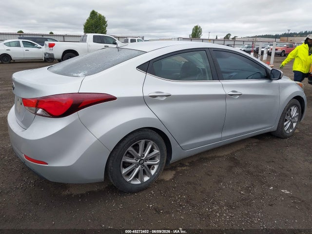 Hyundai ELANTRA Se