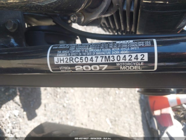 Honda Vt750