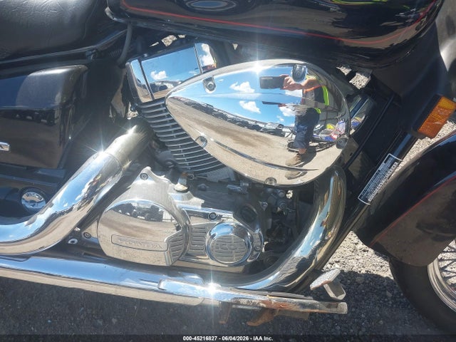 Honda Vt750