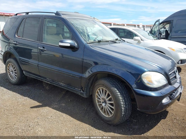 Salvage Mercedes-Benz M-Class Image