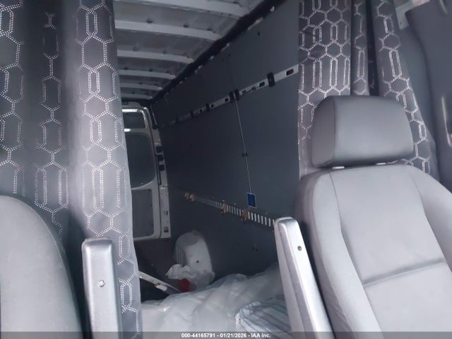 Freightliner Sprinter 2500 High Roof V6