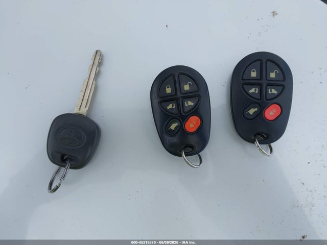 Toyota Sienna Xle