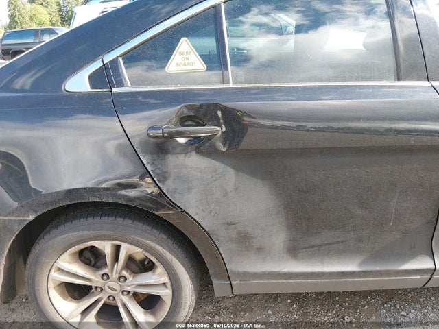 Ford Taurus Sel
