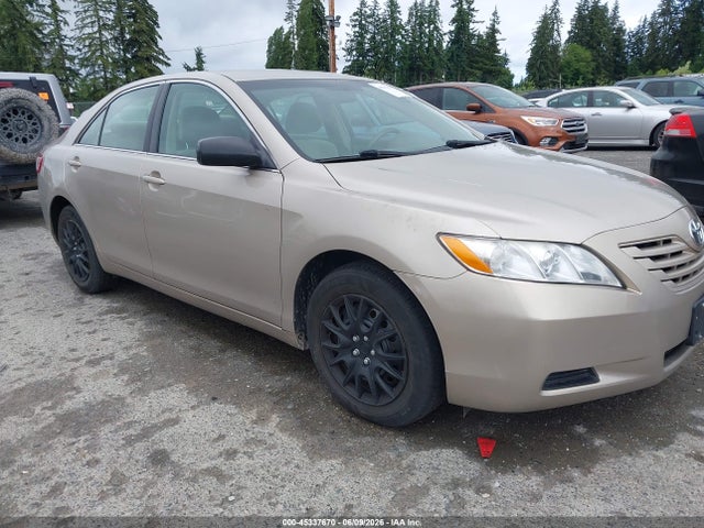 Salvage Toyota Camry Image