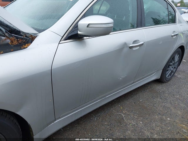 Hyundai Genesis 3.8