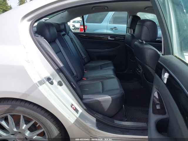 Hyundai Genesis 3.8
