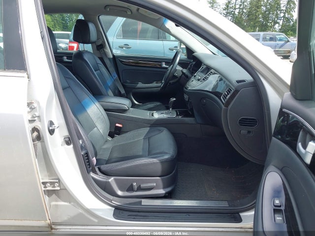 Hyundai Genesis 3.8