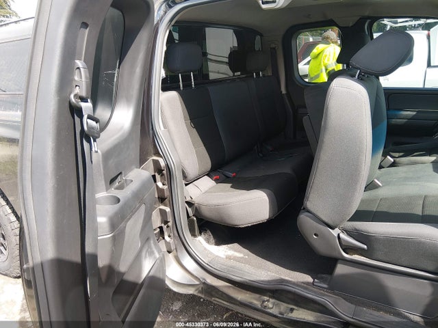Nissan Titan Xe