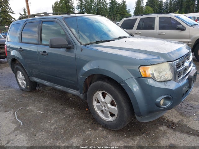 Salvage Ford Escape Image