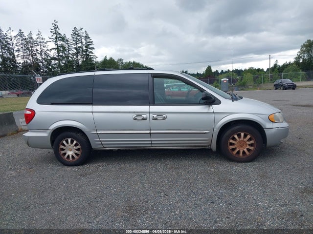Chrysler Town & Country Lxi