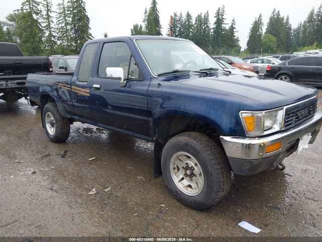 Salvage Toyota Pickup Image
