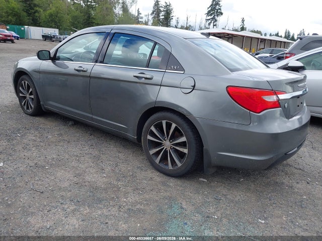 Chrysler 200 Touring