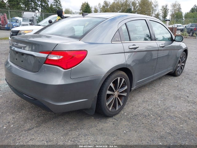 Chrysler 200 Touring