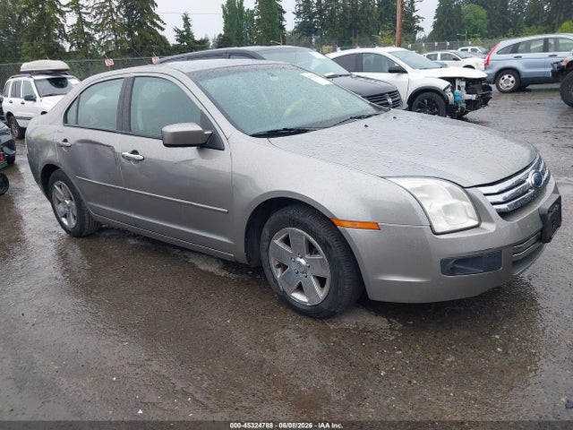 Salvage Ford Fusion Image