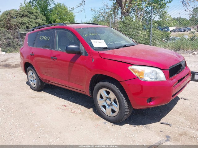 Salvage Toyota RAV4 Image