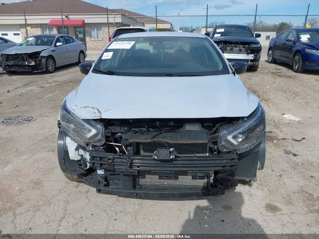 Nissan Versa 1.6 Sr