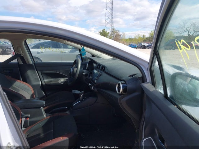 Nissan Versa 1.6 Sr