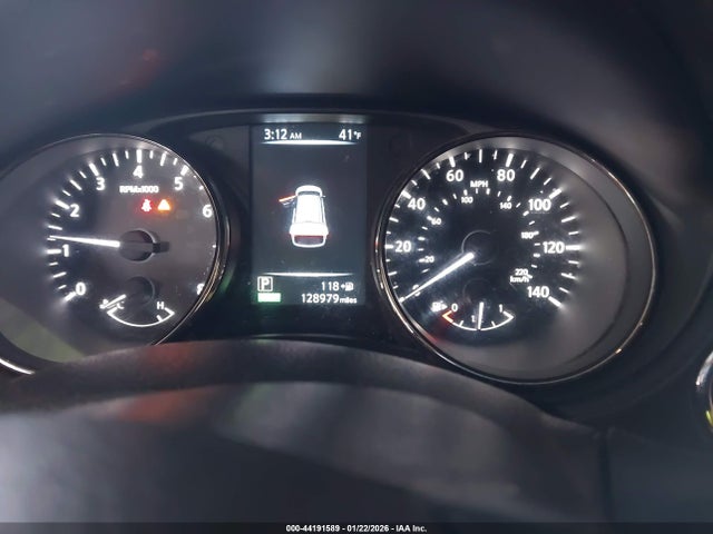 Nissan Rogue Sv