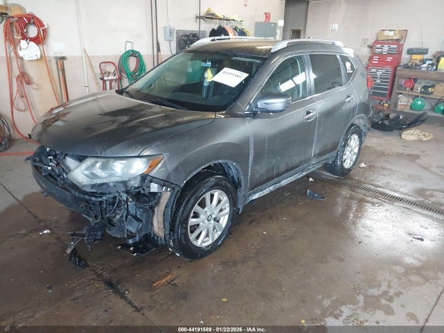 Nissan Rogue Sv