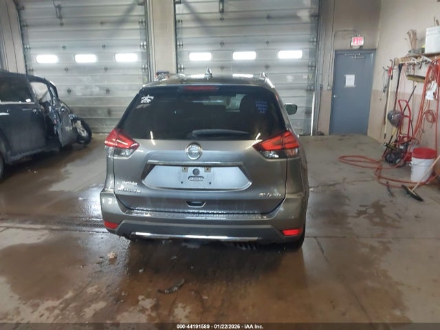 Nissan Rogue Sv