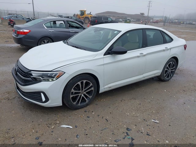 Volkswagen Jetta 1.5t Sport