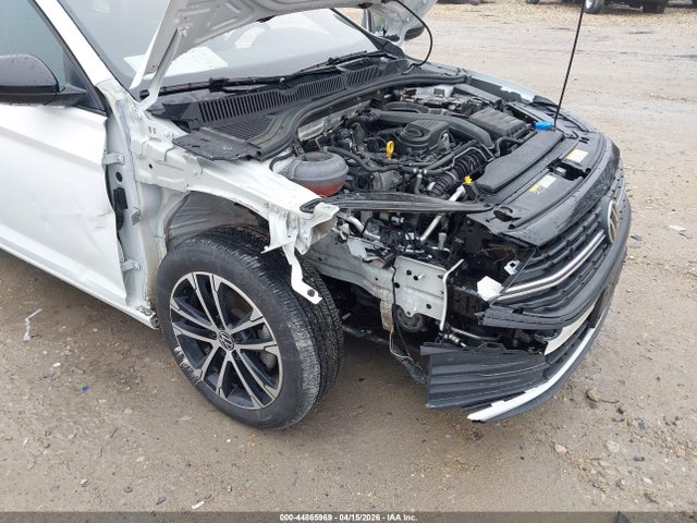 Volkswagen Jetta 1.5t Sport