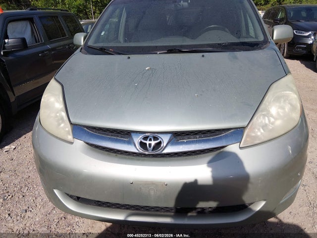 Toyota Sienna Xle Limited