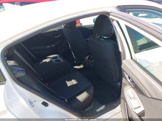 Subaru Legacy Premium