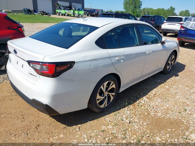 Subaru Legacy Premium