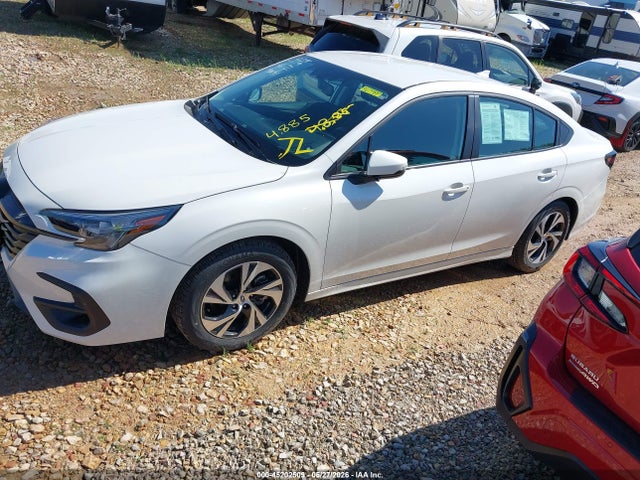 Subaru Legacy Premium
