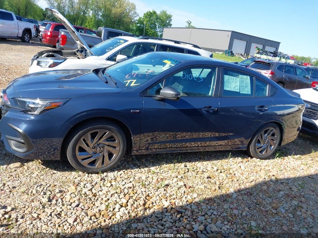Subaru Legacy Sport