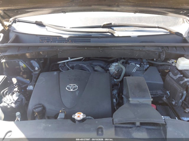 Toyota Highlander Limited Platinum