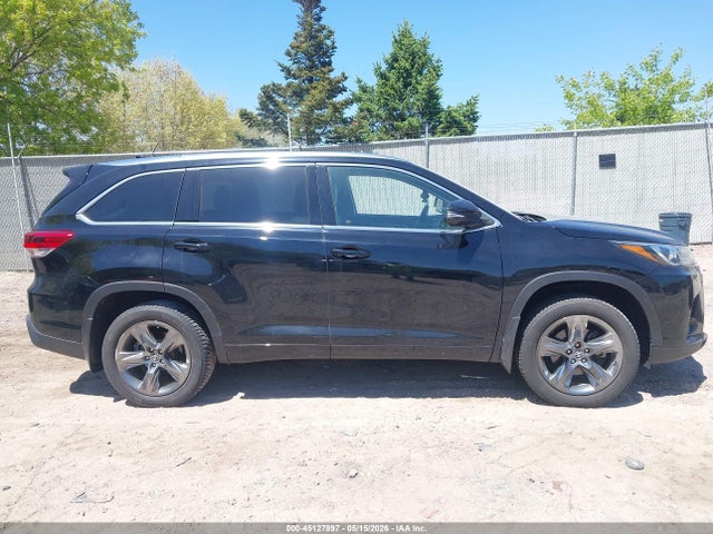 Toyota Highlander Limited Platinum