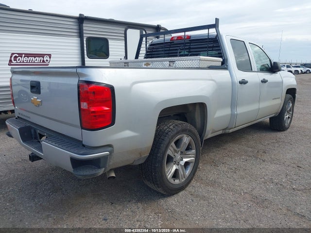 Chevrolet Silverado 1500 Custom