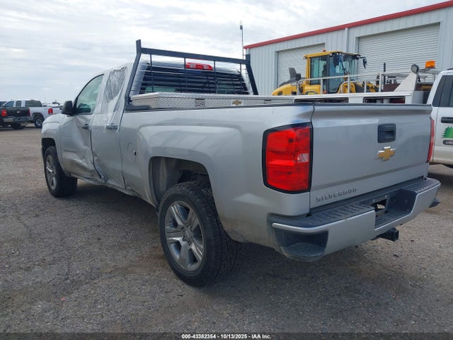 Chevrolet Silverado 1500 Custom