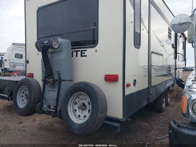 Crossroads 290rl Fifth Wheel