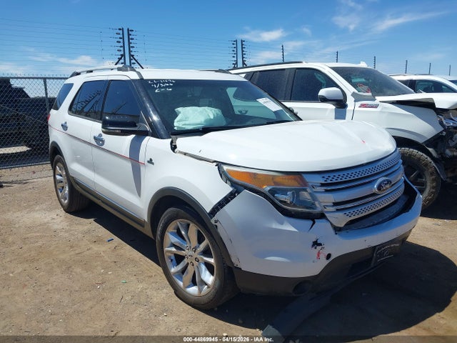 Salvage Ford Explorer Image