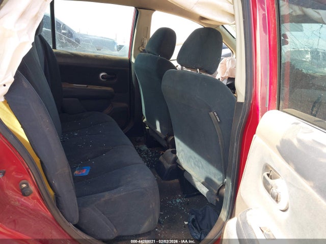 Nissan Versa 1.8s