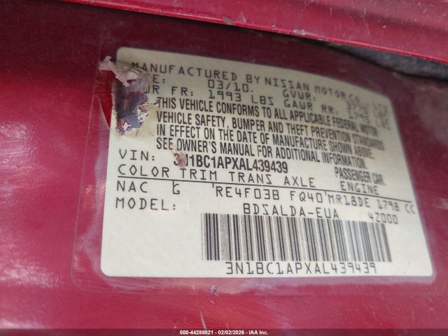 Nissan Versa 1.8s