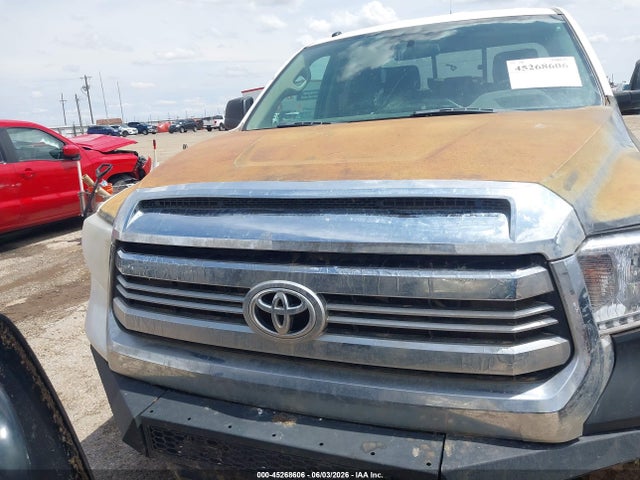 Toyota Tundra Sr5 5.7l V8