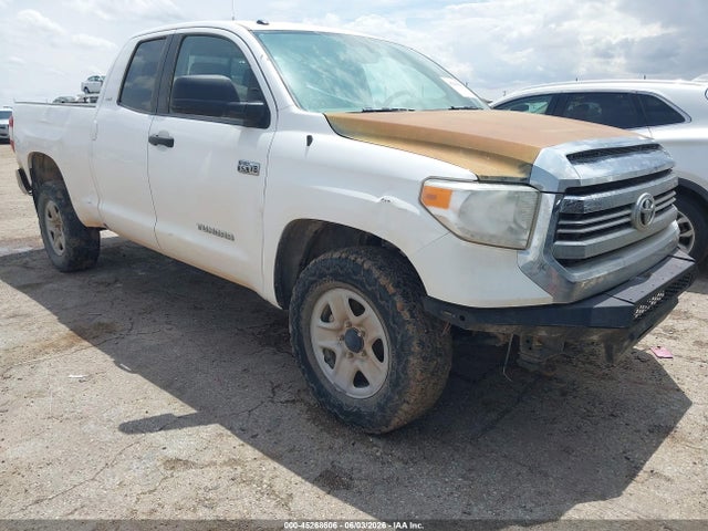 Salvage Toyota Tundra Image