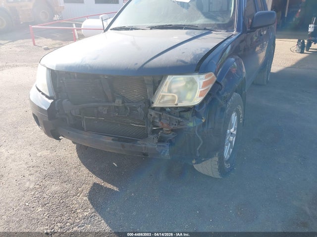 Nissan Frontier Sv