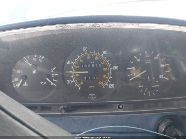 Mercedes-Benz 300 Tdt
