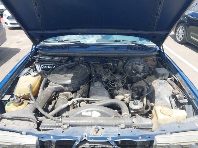 Mercedes-Benz 300 Tdt