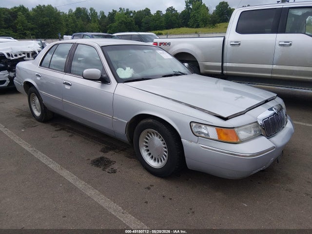 Salvage Mercury Grand Marquis Image