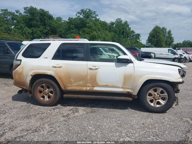 Toyota 4Runner Sr5